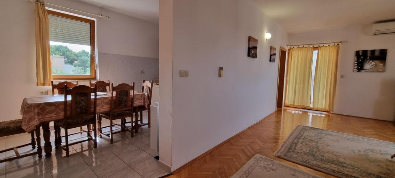 Ljuba Apartment Medulin Exterior foto